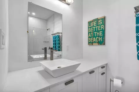 501 E Ocean Dr #22, Key Colony, FL 33051 photo 18
