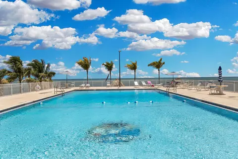 10877 Overseas Hwy #27, Marathon, FL 33050
