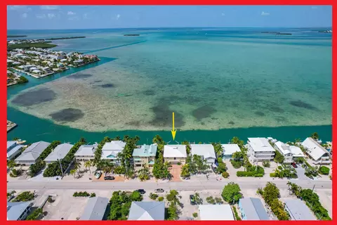 494 E Caribbean Dr, Summerland Key, FL 33042