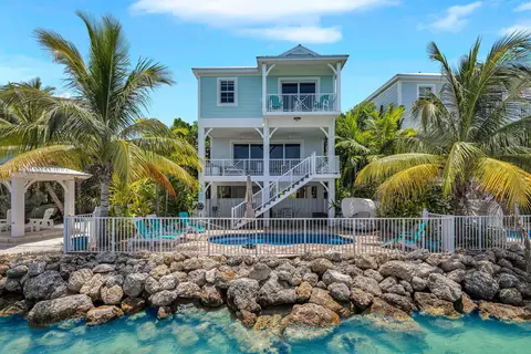 11890 1st Avenue Gulf #9, Marathon, FL 33050