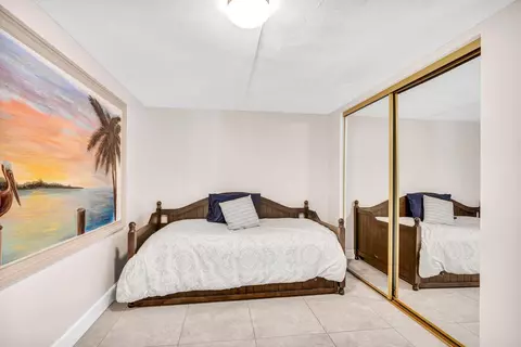 10 E Ocean Dr, Marathon, FL 33050 photo 42
