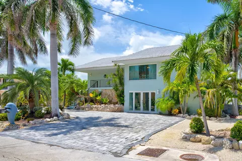 10 E Ocean Dr, Marathon, FL 33050 photo 48