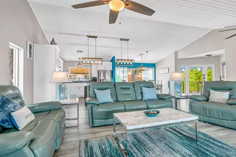 10 E Ocean Dr, Marathon, FL 33050 photo 16
