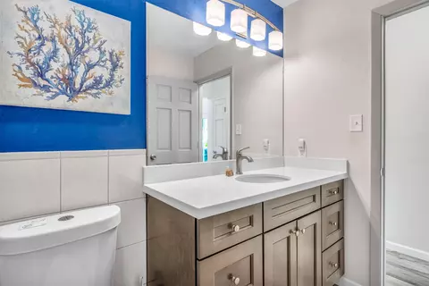 10 E Ocean Dr, Marathon, FL 33050 photo 20