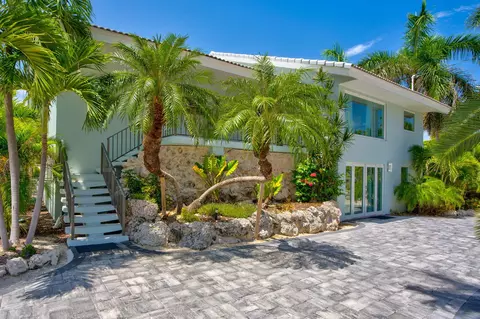 10 E Ocean Dr, Marathon, FL 33050 photo 6