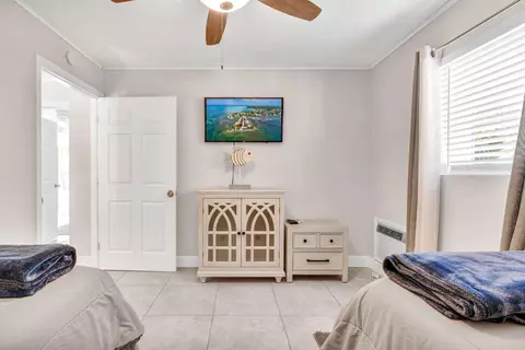 10 E Ocean Dr, Marathon, FL 33050 photo 38