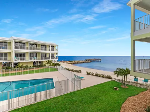 501 E Ocean Dr #5, Key Colony, FL 33051