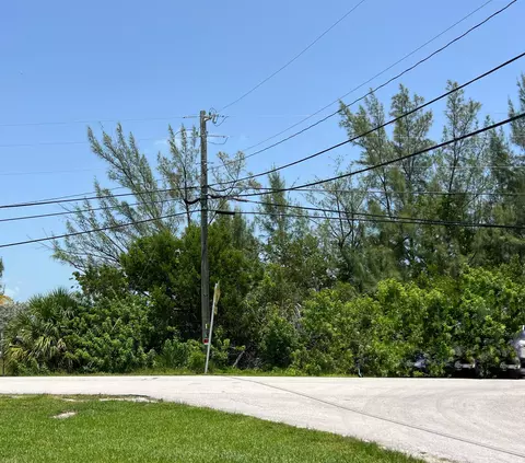 E Circle Dr., Saddle Bunch, FL 33040 photo 3