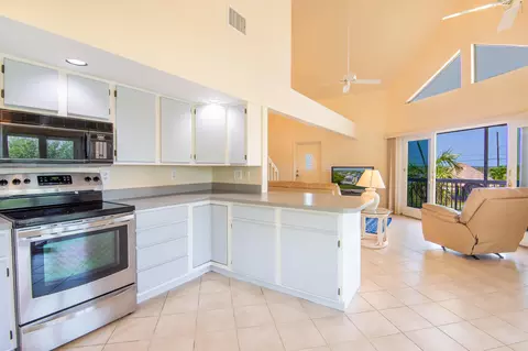 29015 Cedar Dr, Big Pine Key, FL 33043 photo 8