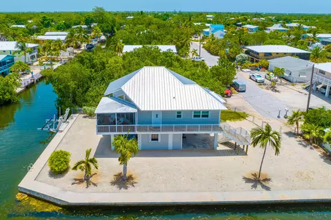 29015 Cedar Dr, Big Pine Key, FL 33043