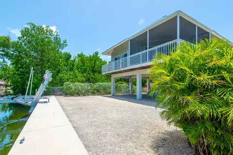 29015 Cedar Dr, Big Pine Key, FL 33043 photo 4