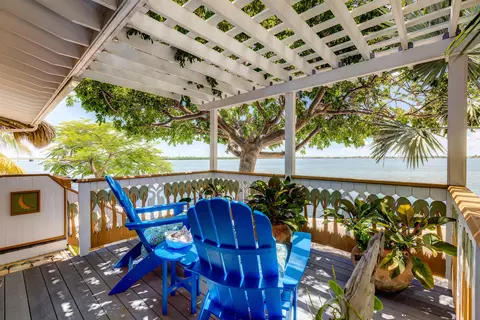 Exterior - 29410 Ranger Ave, Big Pine Key, FL 33043 photo 5 of 11