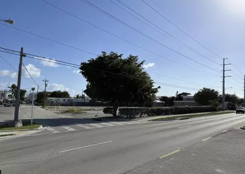 8151 Overseas Hwy, Marathon, FL 33050