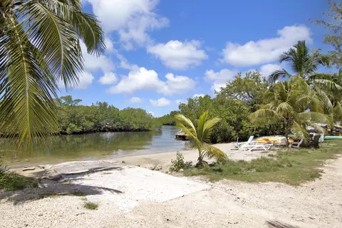 450 52nd, Marathon, FL 33050 photo 36