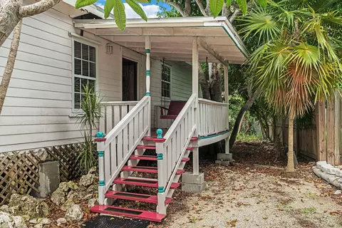 450 52nd, Marathon, FL 33050 photo 3