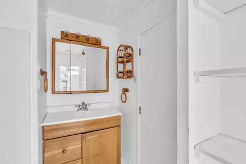 450 52nd, Marathon, FL 33050 photo 17