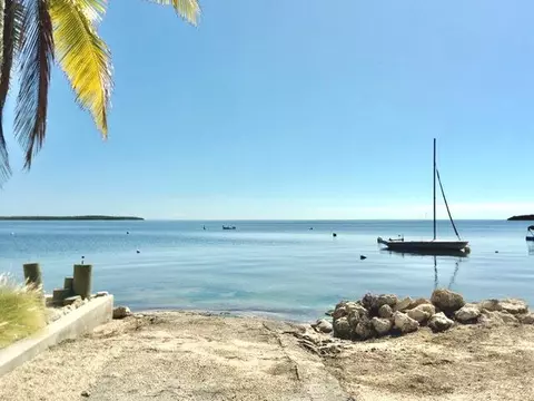618 N Emerald Dr, Key Largo, FL 33037 photo 41