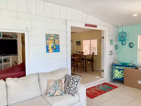 618 N Emerald Dr, Key Largo, FL 33037 photo 6