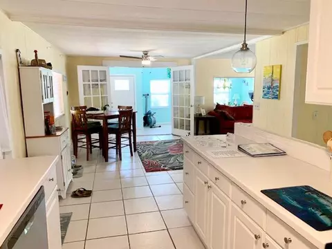 618 N Emerald Dr, Key Largo, FL 33037 photo 15