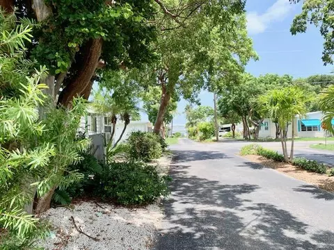 618 N Emerald Dr, Key Largo, FL 33037 photo 35