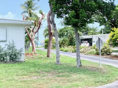 618 N Emerald Dr, Key Largo, FL 33037 photo 38