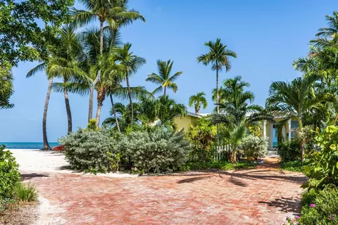 207 E 209 E Carroll St, Islamorada, FL 33036 photo 71