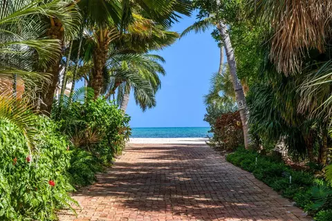 207 E 209 E Carroll St, Islamorada, FL 33036 photo 106