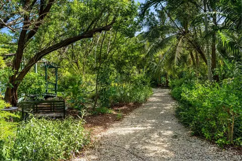 207 E 209 E Carroll St, Islamorada, FL 33036 photo 113