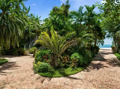 207 E 209 E Carroll St, Islamorada, FL 33036 photo 7