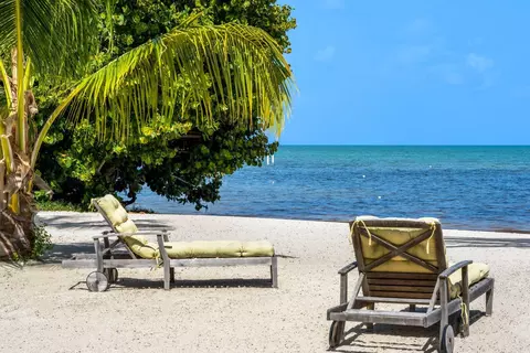 207 E 209 E Carroll St, Islamorada, FL 33036 photo 97