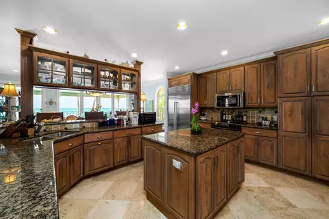 207 E 209 E Carroll St, Islamorada, FL 33036 photo 29