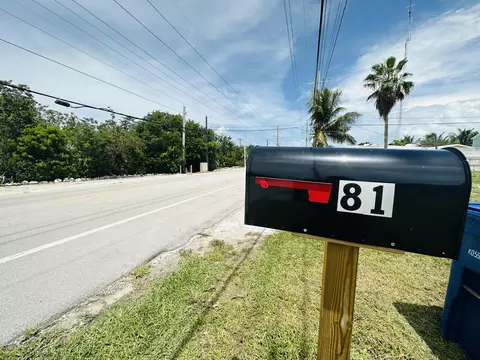 81 County Rd, Big Pine Key, FL 33043 photo 8