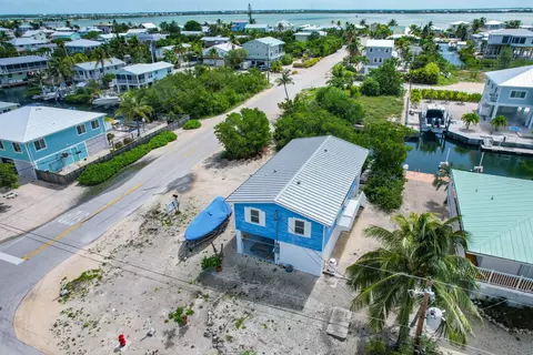 519 Pirates Rd, Little Torch Key, FL 33042