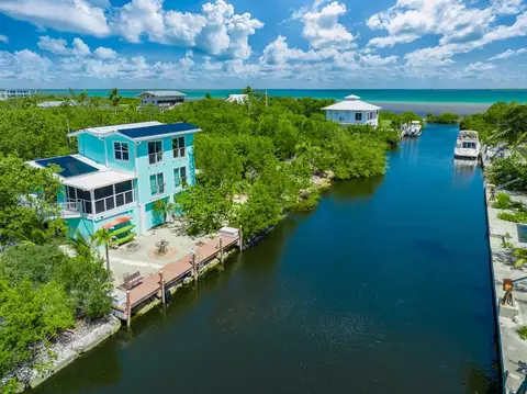 2083 Bahia Shores Rd, Big Pine Key, FL 33043