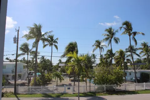 119 Cortez Dr #F2, Islamorada, FL 33036