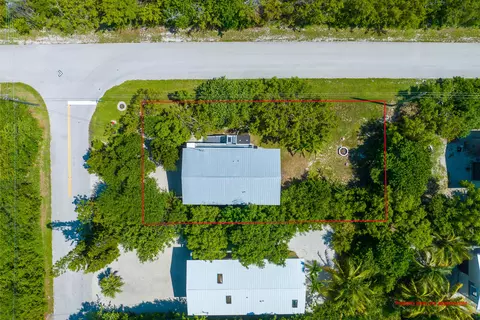 302 Lemon Ave, Marathon, FL 33050 photo 8