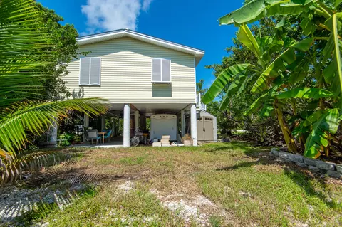 302 Lemon Ave, Marathon, FL 33050 photo 7