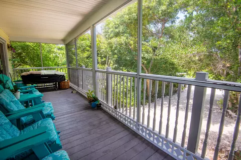 302 Lemon Ave, Marathon, FL 33050 photo 11