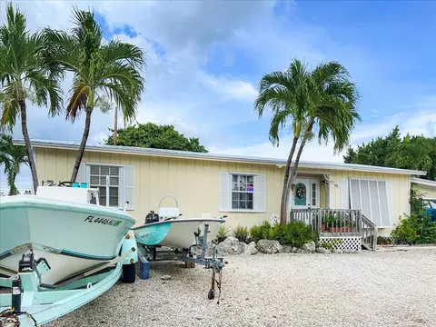 780 95th St, Marathon, FL 33050 photo 9