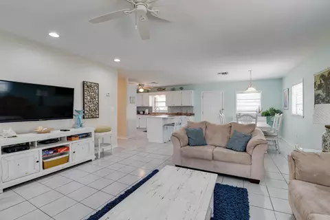 102 Avenue E, Marathon, FL 33050 photo 9