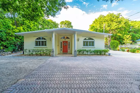 469 Barracuda Blvd, Key Largo, FL 33037