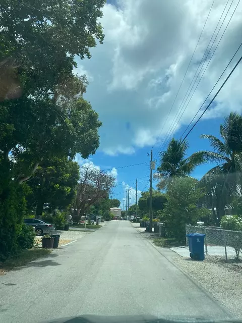 125 Indian Ave, Tavernier, FL 33070