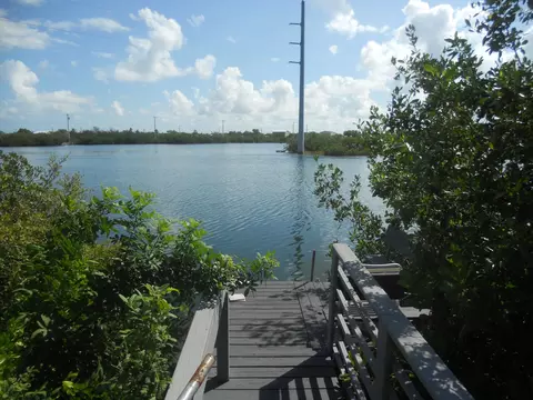 19 Calle Uno, Key West, FL 33040