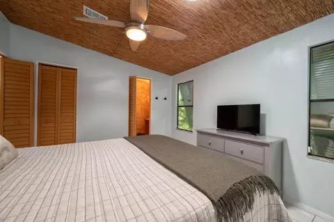 18 Shore Dr, Key West, FL 33040 photo 11