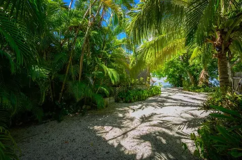 18 Shore Dr, Key West, FL 33040 photo 25