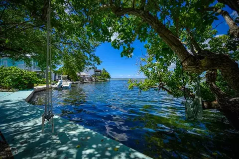 18 Shore Dr, Key West, FL 33040 photo 2