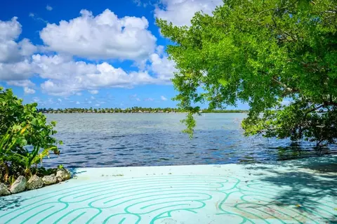 18 Shore Dr, Key West, FL 33040 photo 16