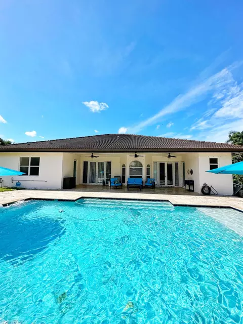 15462 SW 274 Th St, Homestead, FL 33032