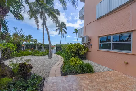 2601 S Roosevelt Blvd #101B, Key West, FL 33040