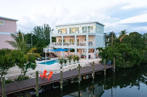 1505 Harbor Dr, Marathon, FL 33050 photo 2
